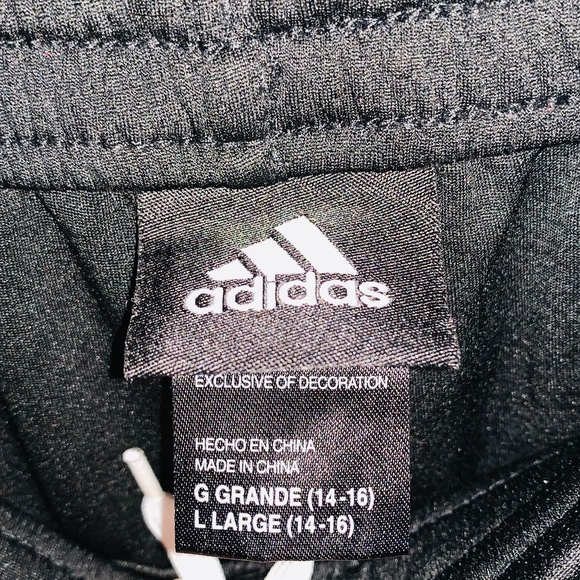 Adidas Black Shorts PHENOMENAL Design - Picture 1 of 5